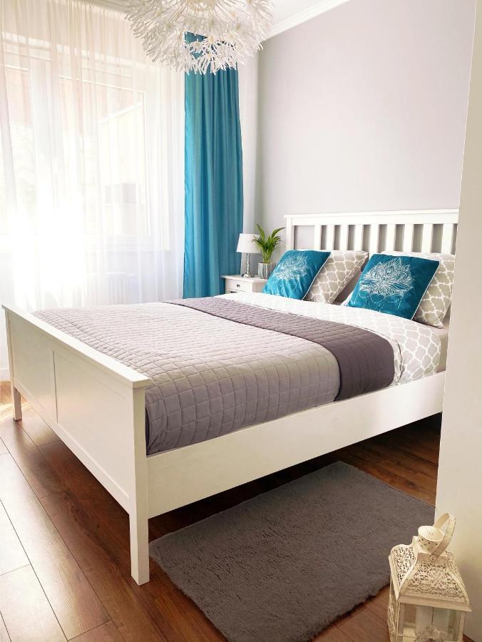 Apartament Na Teczowej Wrocław Kültér fotó