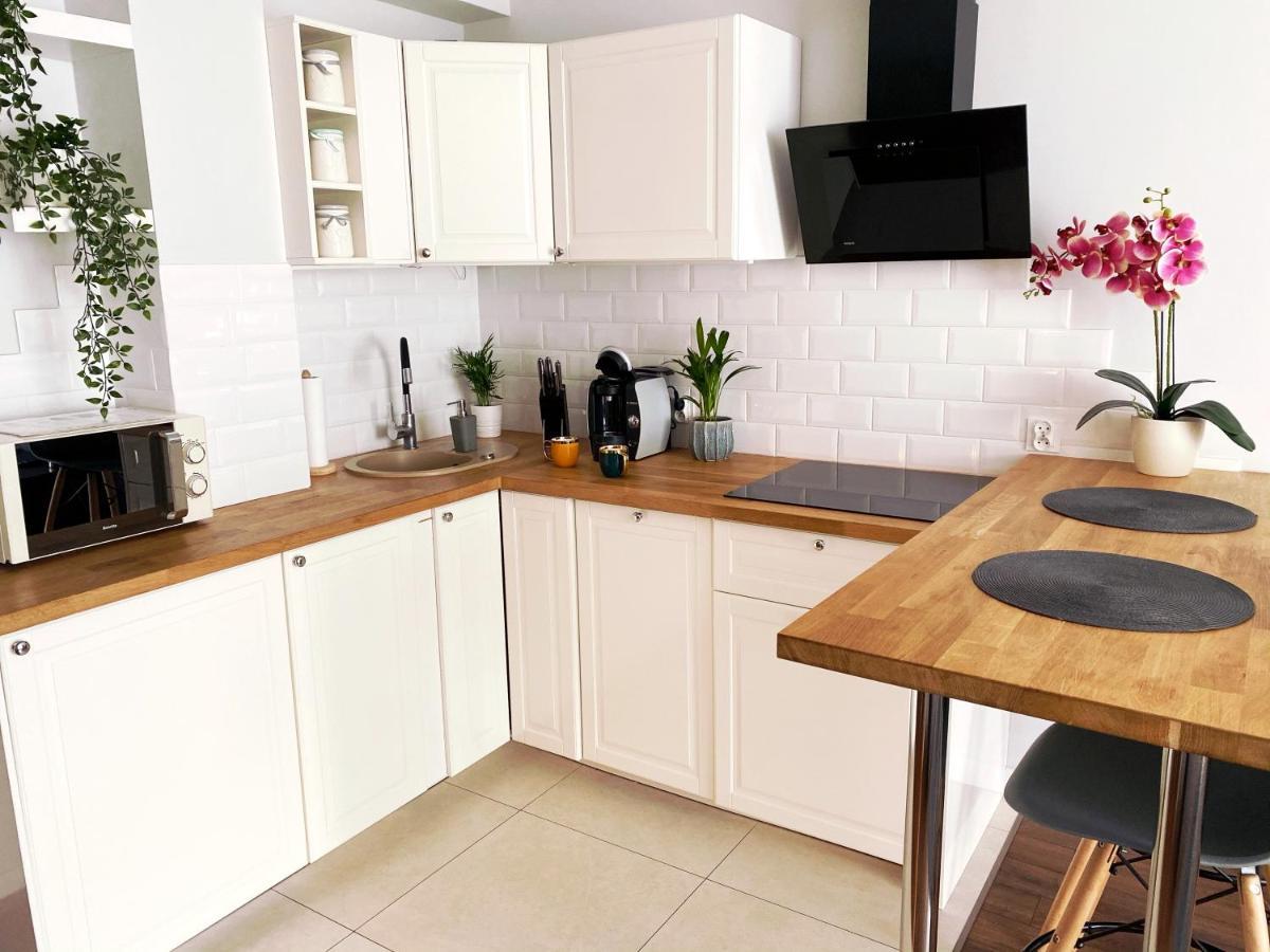 Apartament Na Teczowej Wrocław Kültér fotó